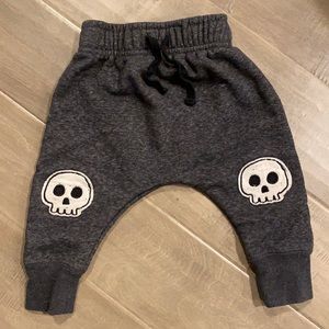 Baby skull pants